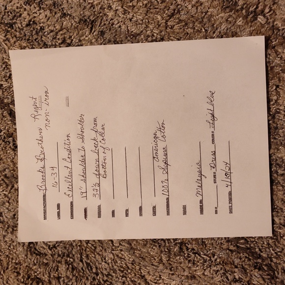 Brooks Brother Regent Non-Iron - Picture 10 of 10